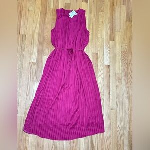 Banana Republic Magenta Pleated Midi Dress